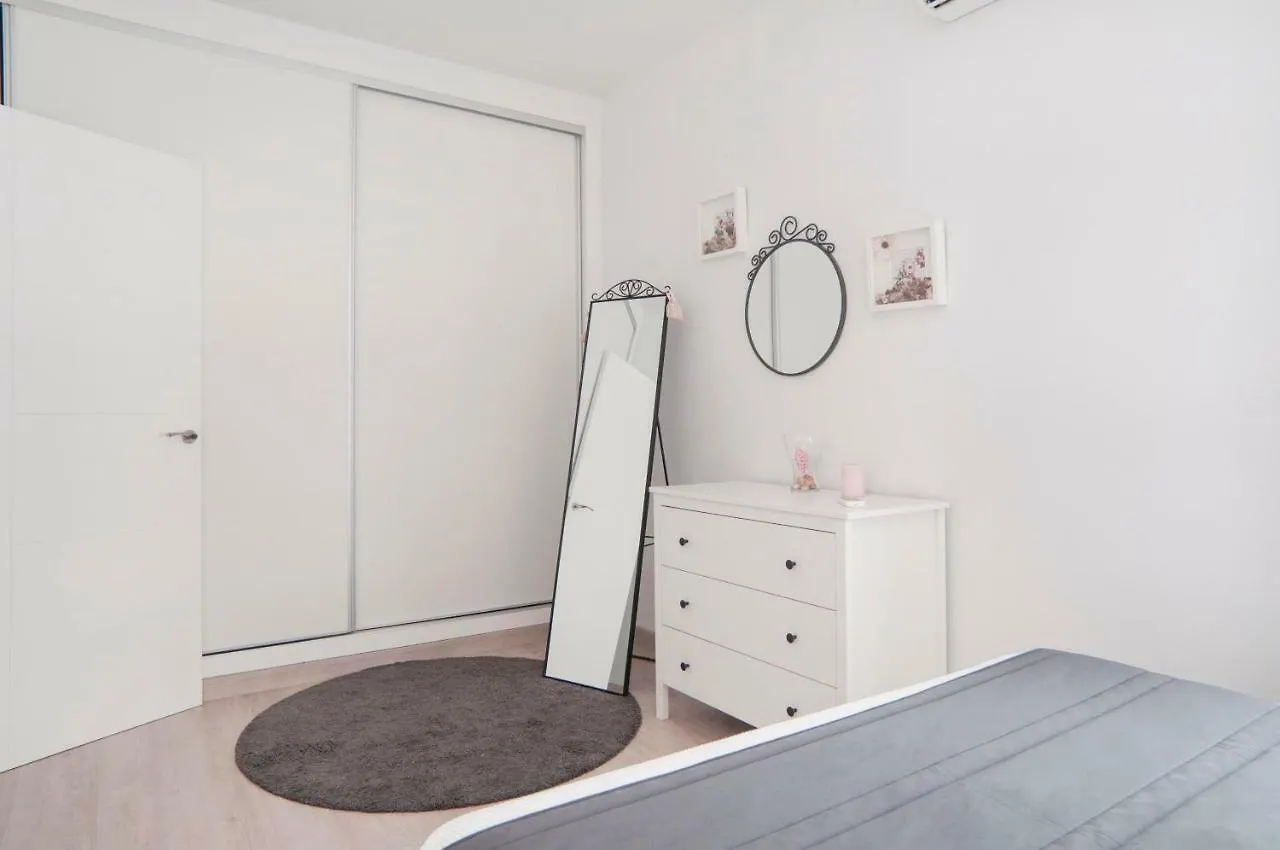 Apartamento 16 Benal Acogedor y en 1ª linea Benalmádena
