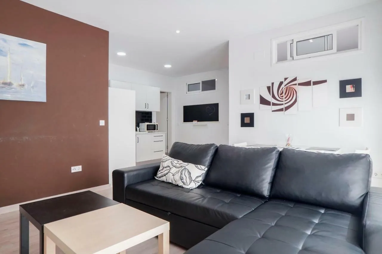 Apartamento 16 Benal Acogedor y en 1ª linea Benalmádena