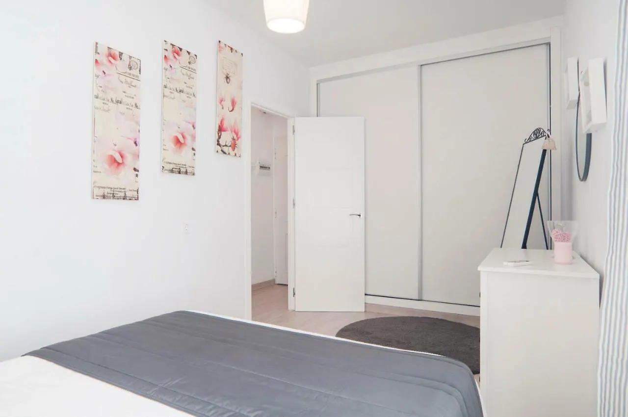 Apartamento 16 Benal Acogedor y en 1ª linea Benalmádena España